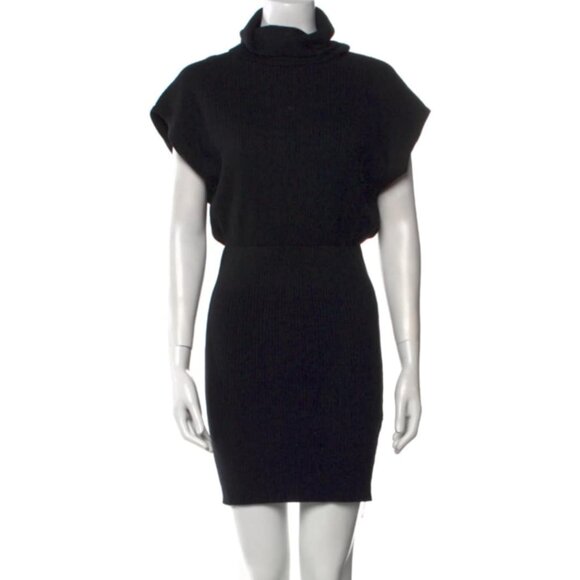 Alice + Olivia Dresses & Skirts - Alice + Olivia Wool Knee-Length Dress Size: XS